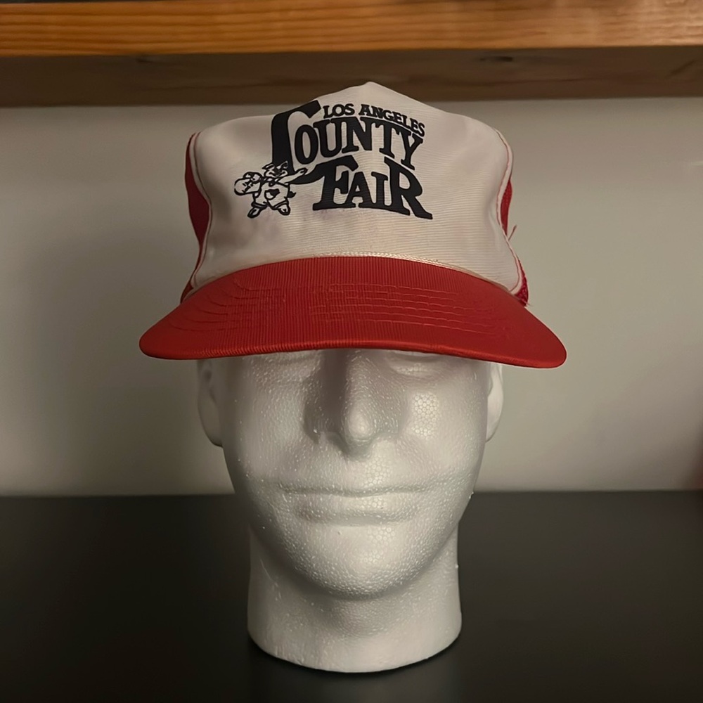 VINTAGE LA TRUCKER HAT